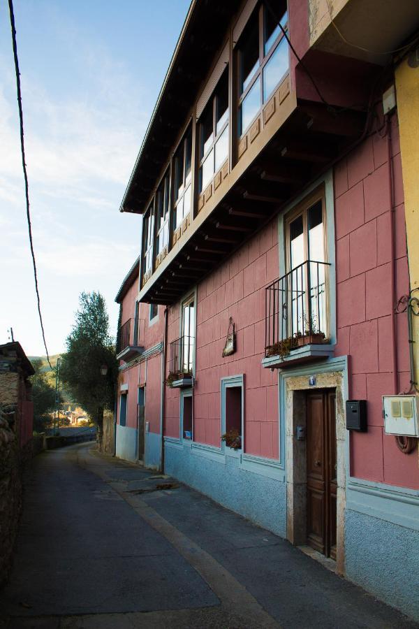 Casa Castane Guest House Puente de Domingo Florez Eksteriør bilde